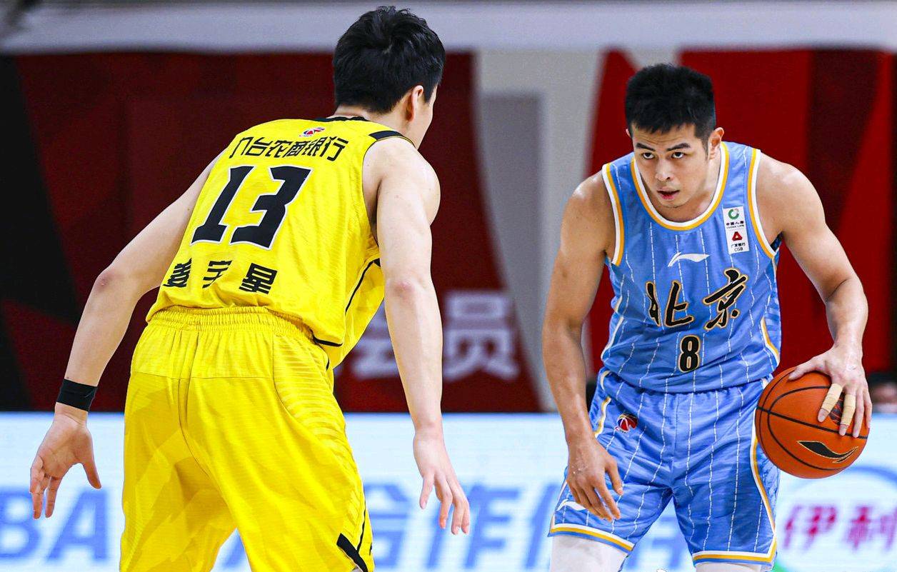 三亿官方网站 -包含今夜突围战来临；北京首钢围绕欧超杯防线松动；悬念犹存；年轻球员得到机会的词条