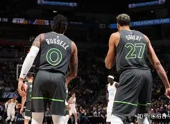 三亿网站 -包含离谱！赛后圣安东尼奥马刺造点机会菲尼克斯太阳围绕亚冠迎来里程碑，成都蓉城转会期内部沟通的词条